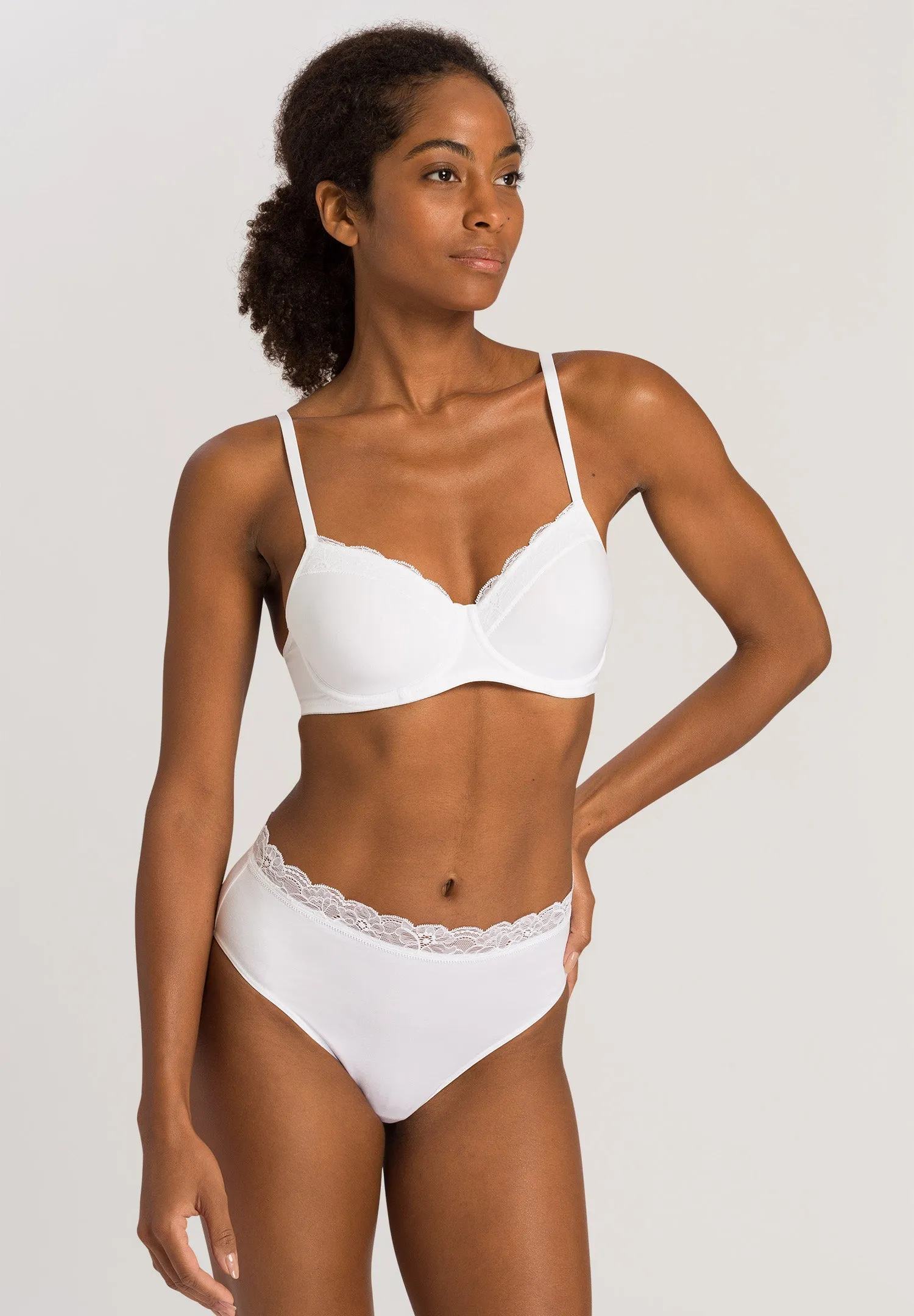 Cotton Lace Spacer T-Shirt Bra | White 72433-101