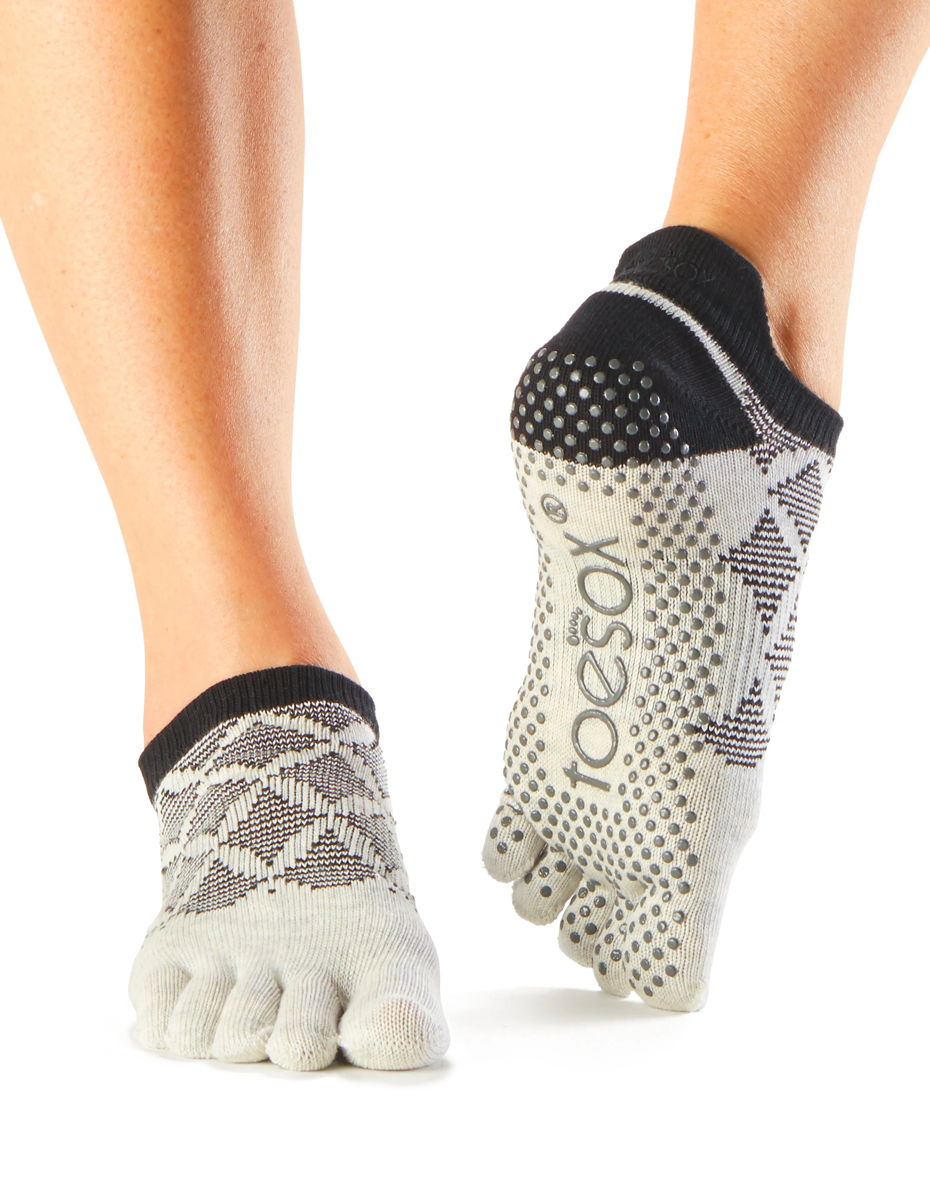 Full Toe Low Rise Grip Socks *