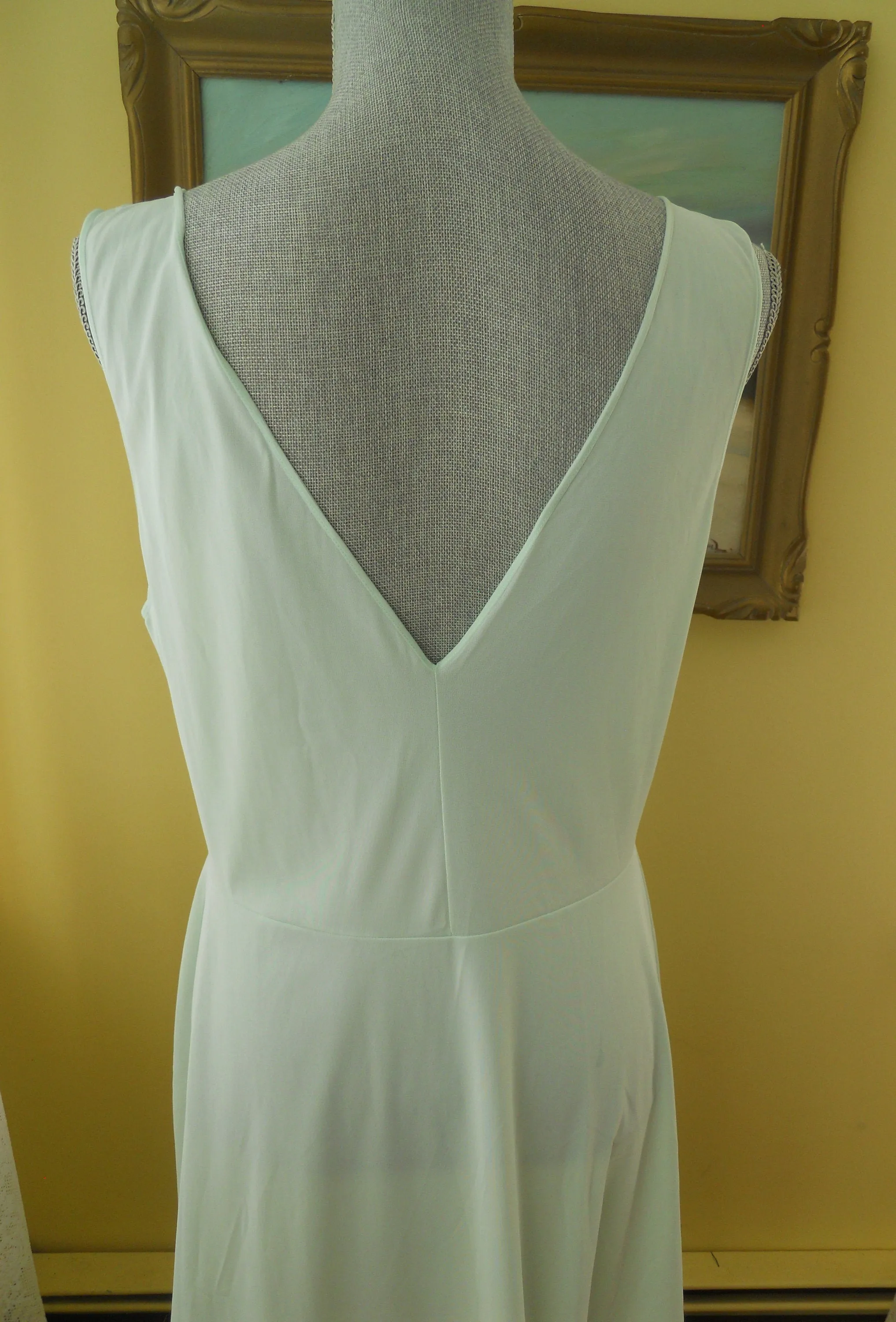 Late 1940s Early 1950s Sweetheart Neckline Nightgown Vintage Sea-foam Green Glamour Pin-Up Girl Lingerie