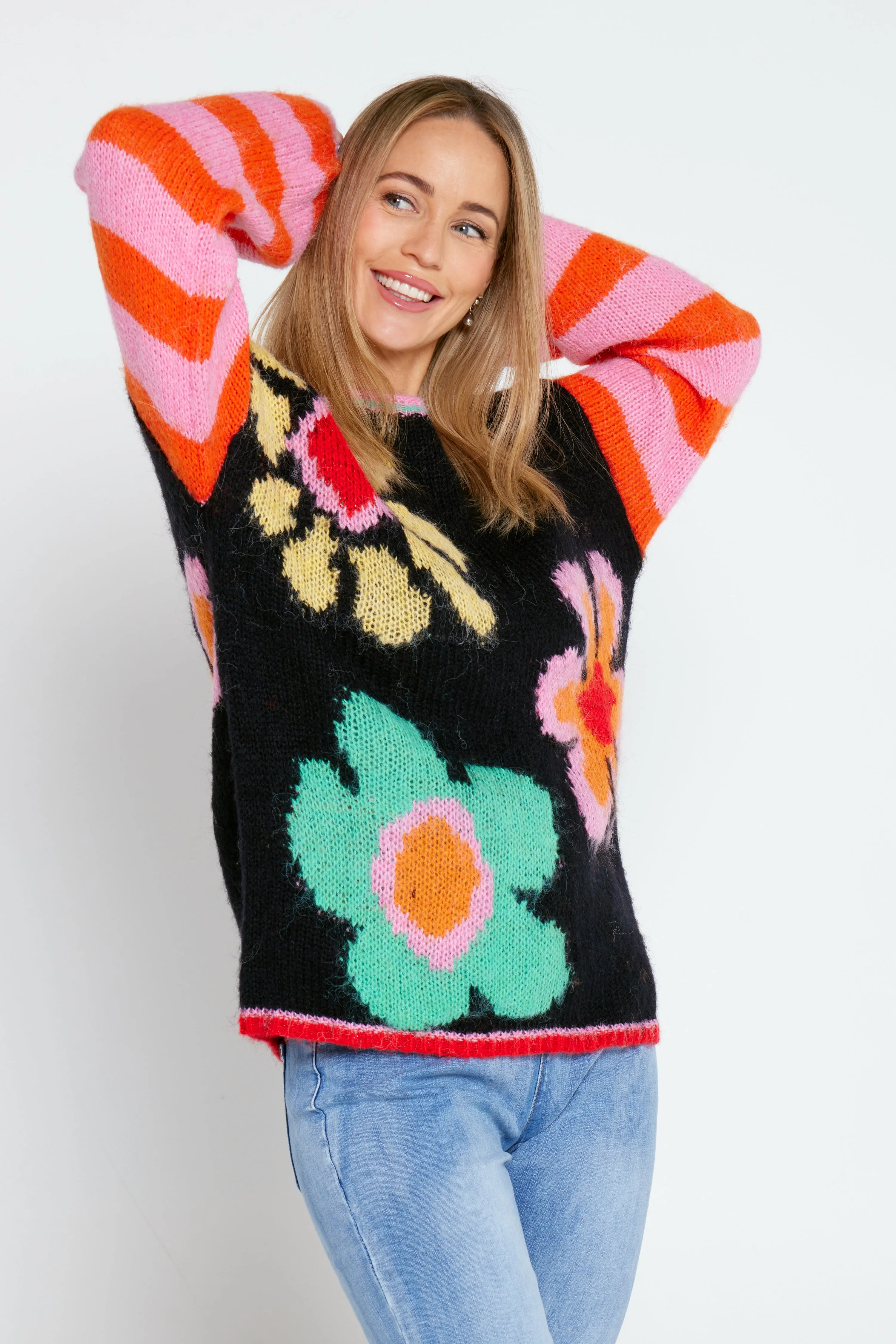 Stevie Knit Jumper - Black/Multi Floral