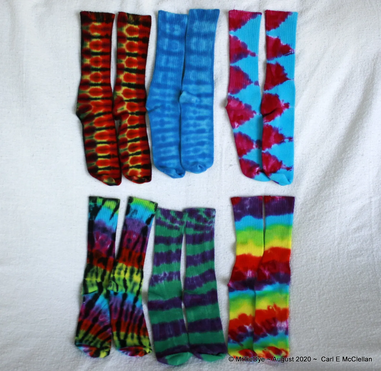 Tie-Dye Bamboo Socks sz 9-11